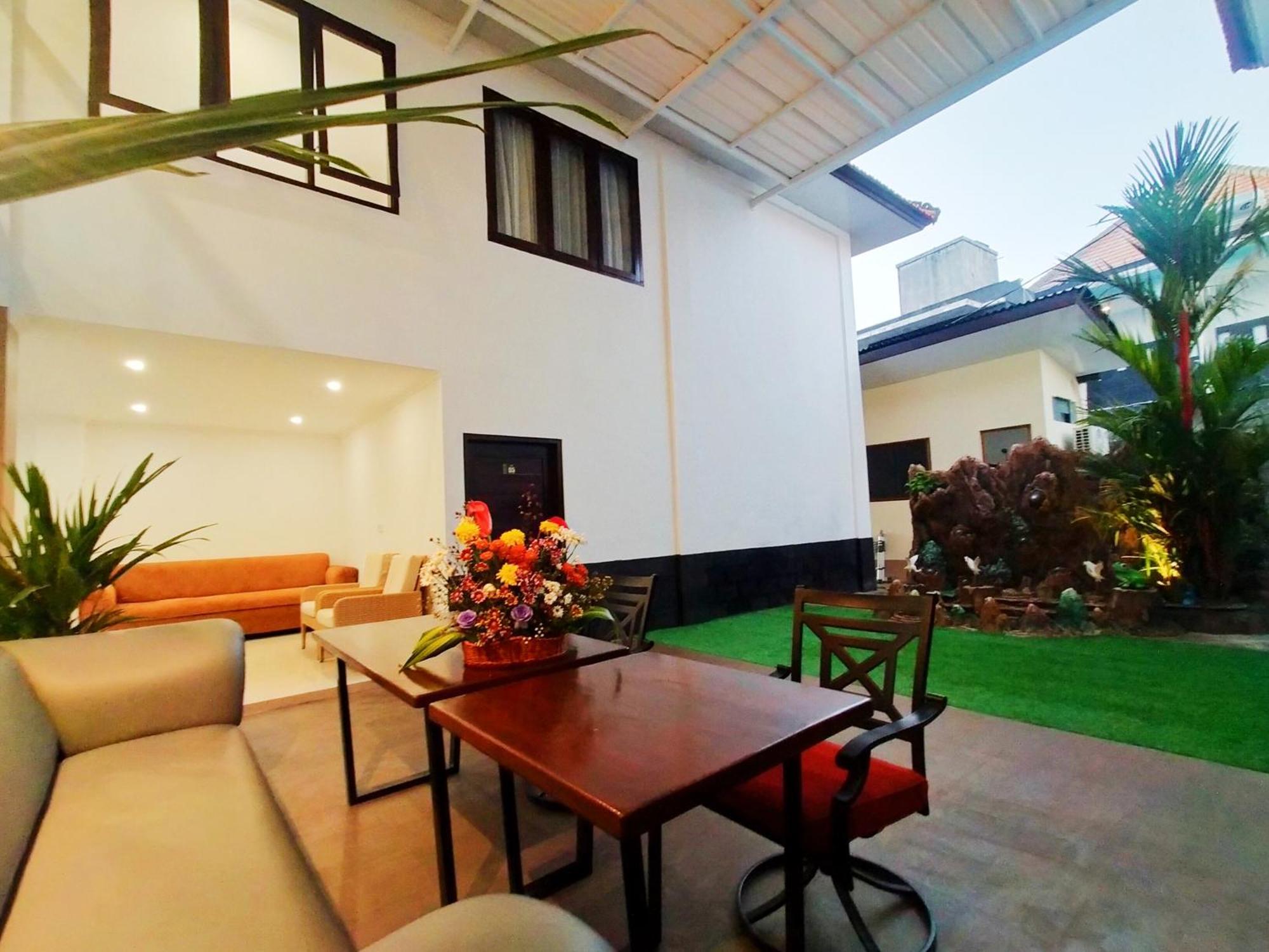 Carstenzs Home Kuta Kuta Lombok Extérieur photo