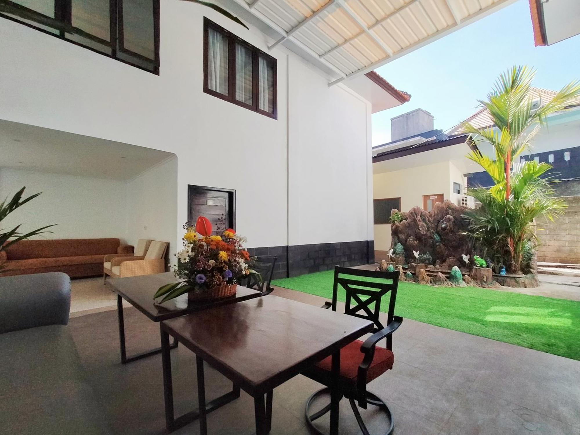 Carstenzs Home Kuta Kuta Lombok Extérieur photo