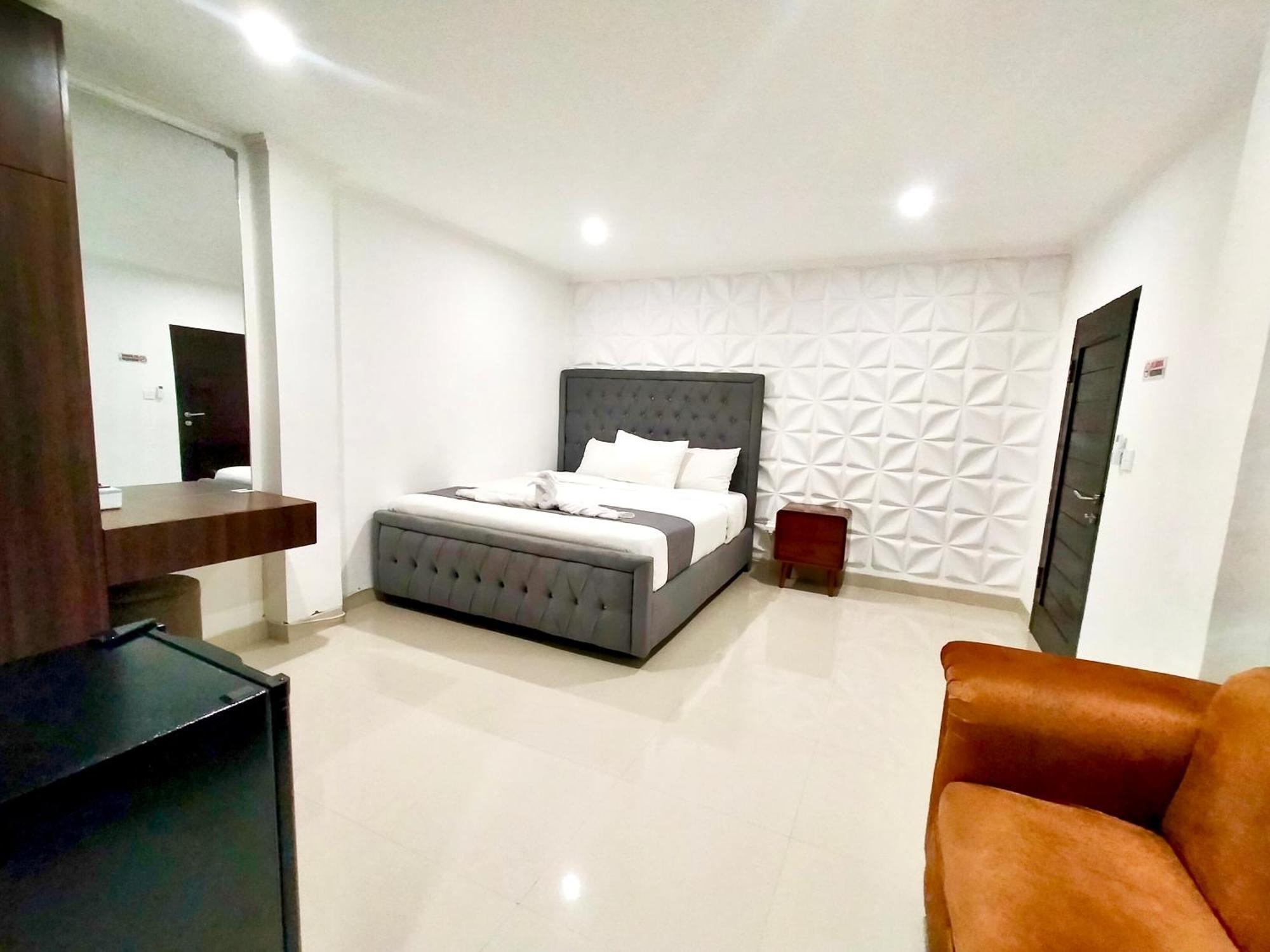 Carstenzs Home Kuta Kuta Lombok Extérieur photo