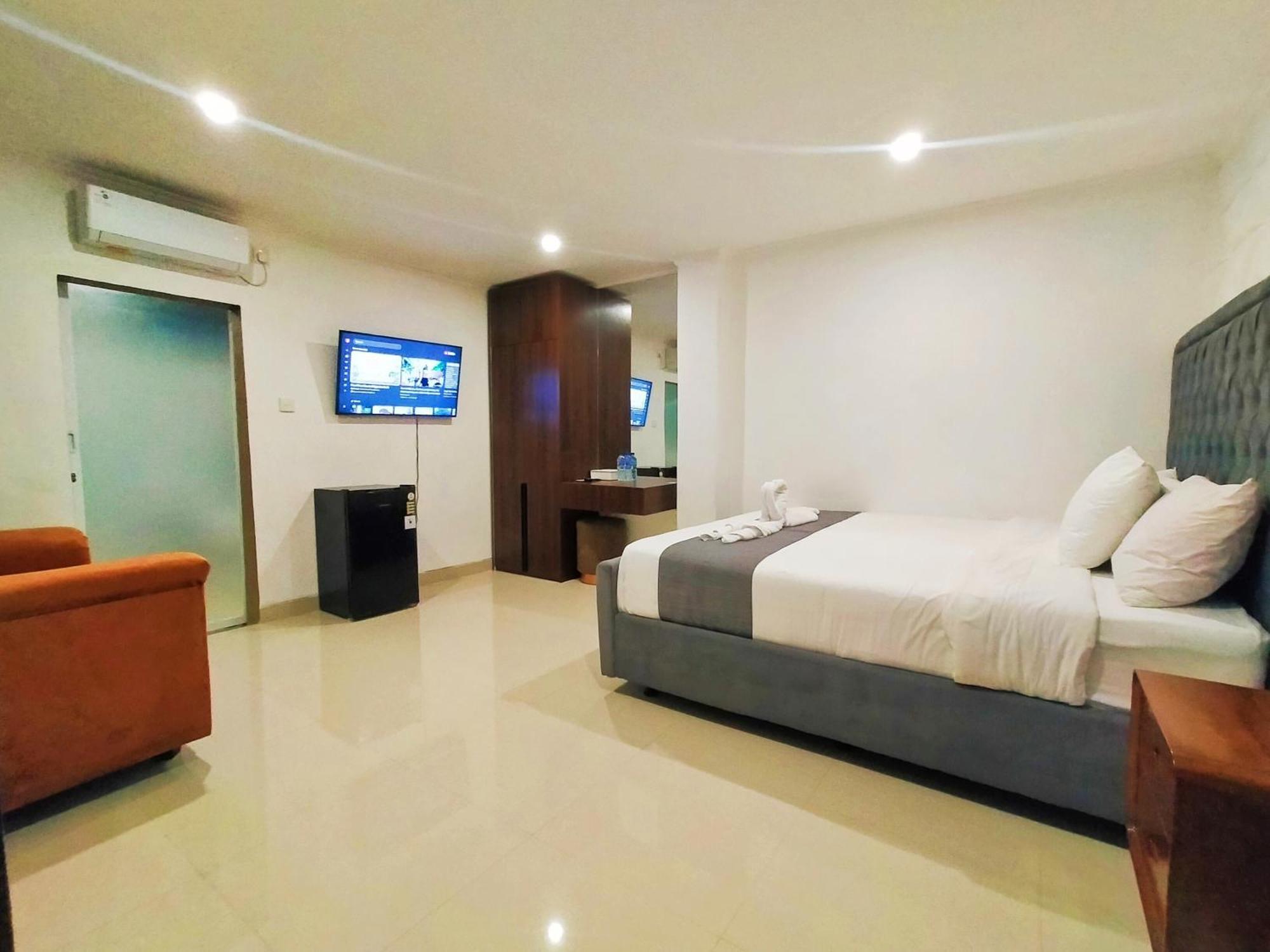 Carstenzs Home Kuta Kuta Lombok Extérieur photo
