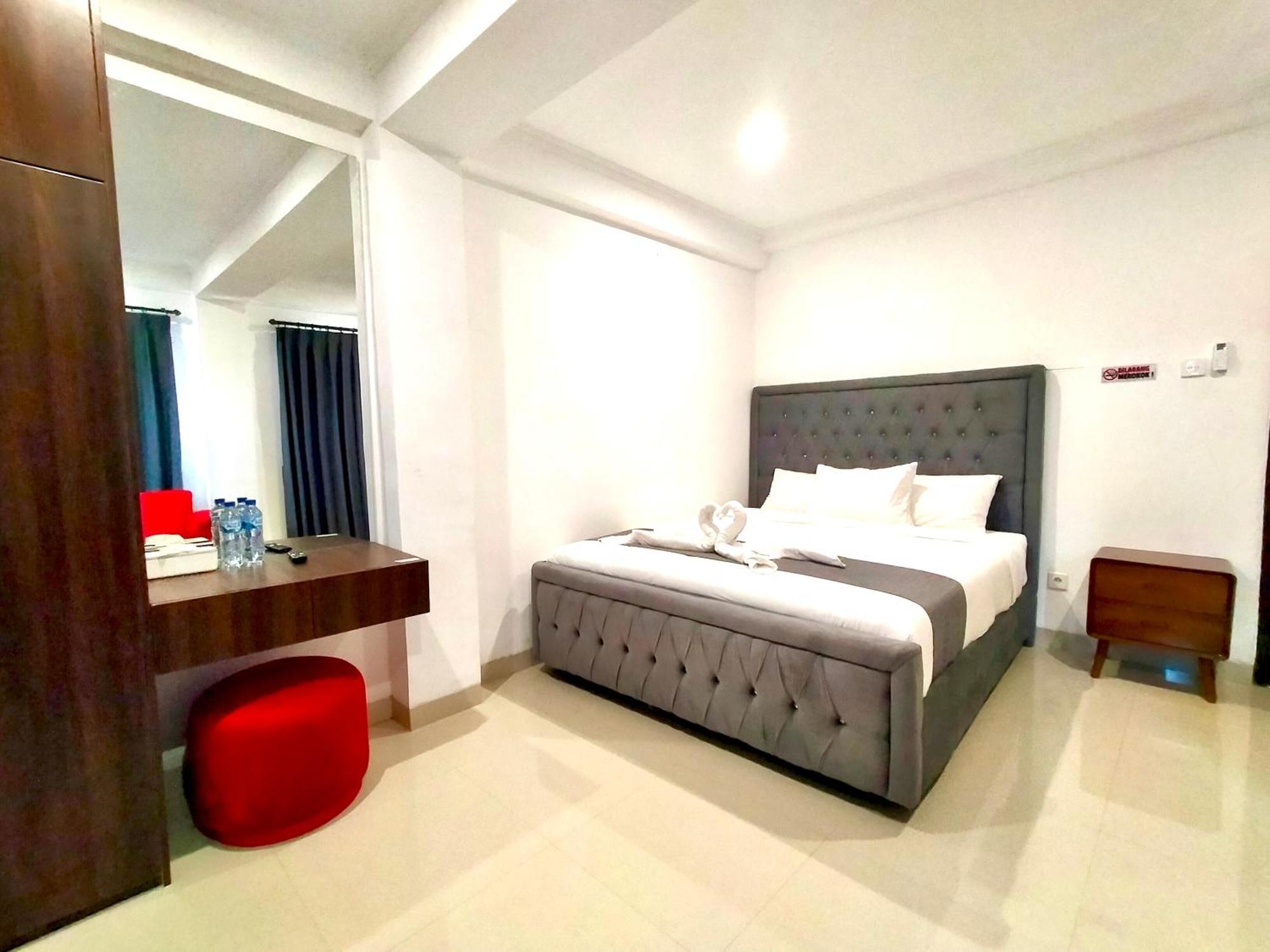 Carstenzs Home Kuta Kuta Lombok Extérieur photo